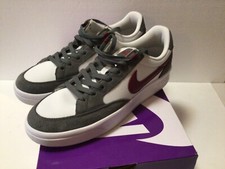 Men's Nike SB Adversary