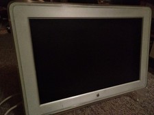 Apple Cinema HD Display 2002