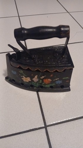Vecchio ferro stiro a - da,