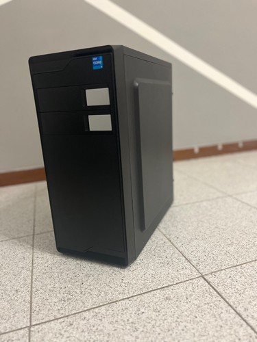 Computer desktop assemblato - -,