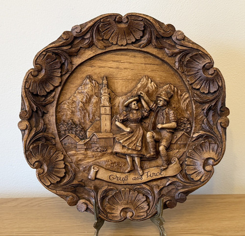 Vintage austria tiro resin - austria,