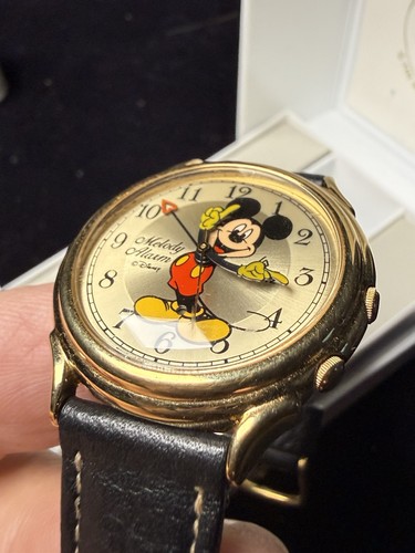 Orologio lorus quarzo walt - orologio,
