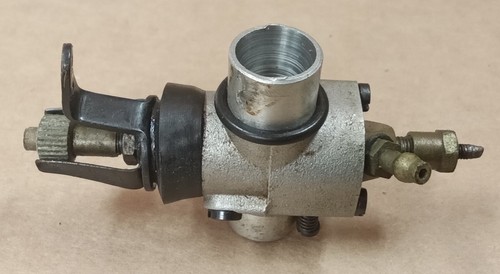Carburatore motore aereo