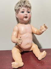 Antica bambola composizione