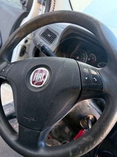 Volante fiat doblo - doblo, 2010