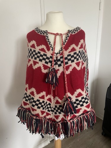 Poncho chanel karl - poncho,