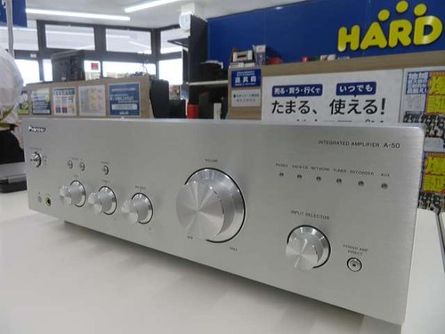 Amplificatore preamplificatore