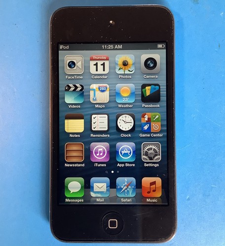 Black 8gb apple ipod - apple,