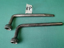 LOTTO 2 CHIAVI VINTAGE RUOTA RUOTE MM 19 BULLONI FIAT 500 126 127 ANNI '70. 8P