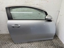 B3093 PORTA PORTIERA ANTERIORE DESTRO DX OPEL CORSA D 3P 06 15 GRIGIO USATO 9319