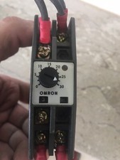 OMRON H3D TIMER AC 220v o 24vdc 50/60HZ