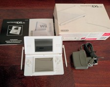 Console Nintendo DS Bianca originale completa con scatola 2 pennini istruzioni 