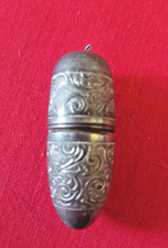 ANTICO PORTA DITALE IN METALLO