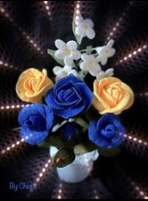 ROSE FATTE ALL’UNCINETTO