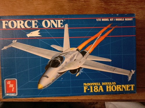 AMT,NIOB,1:72,F-18A