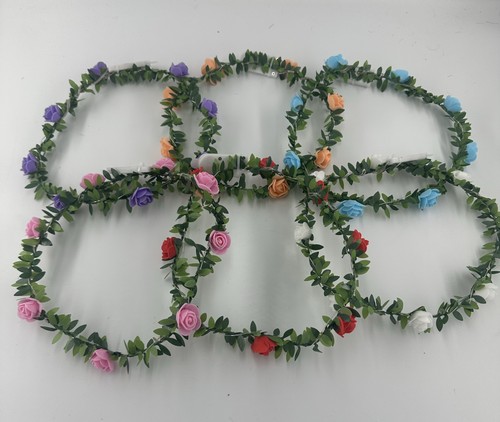 Corona fiori con bocciolo - di,