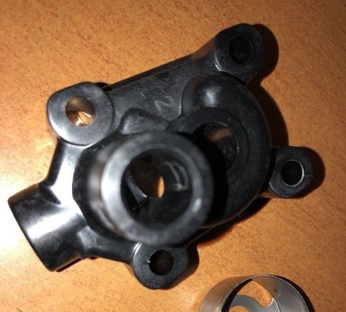 Alloggiamento tazza girante - e,