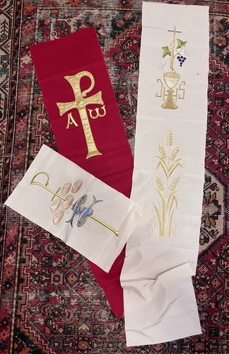 Ricami per paramenti liturgici - per,