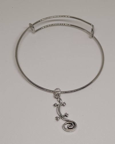 Bracciale regolabile con - bracciale,