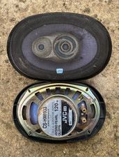 coppia di altoparlanti a tre vie 6x9'' JBL CS-HX6933  con griglie