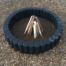 Focolare rotondo in cemento