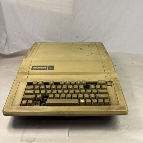 Vintage apple lle computer - computer,