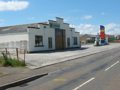 Photo 12x8 village garage - photo,
