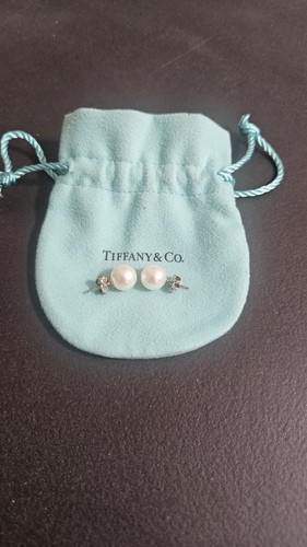 Orecchini tiffany co perle - &,