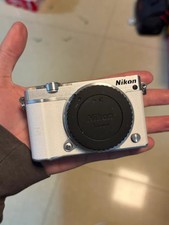 Nikon 1 J5 21.1MP 4K