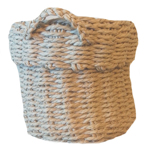 Small unbranded woven string - unbranded,