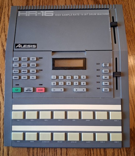 Drum machine vintage alesis - machine,