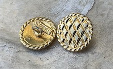 2 bottoni CHANEL ~ autentico