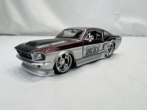 Maisto 1967 ford mustang - mustang, gt