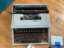 1972 Olivetti Lettera 31
