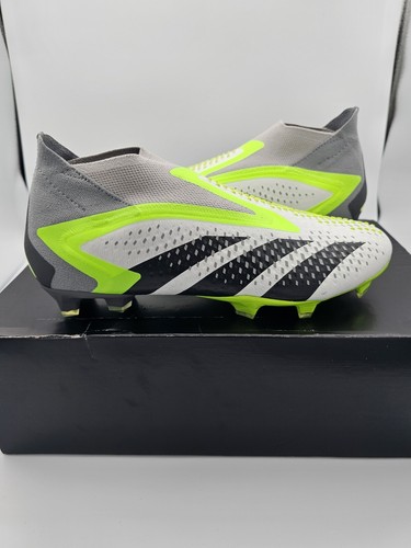 Taglia scarpe da calcio - 6,