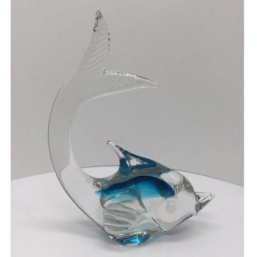 Scultura statuina pesce vetro