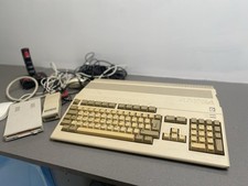 AMIGA COMMODORE MODELLO A500 