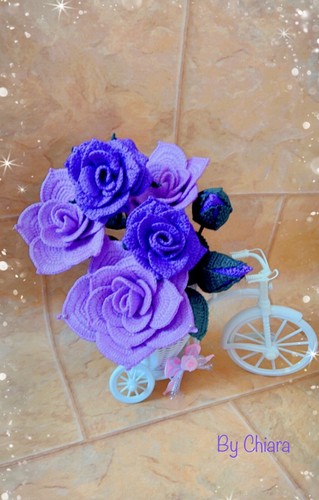 Rose all uncinetto - rose, all’uncinetto