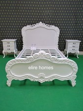 Piccolo letto matrimoniale