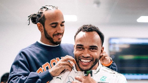 Racing with the hamilton - with, hamilton's