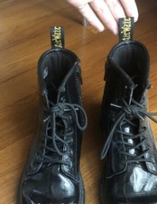 Dottor martens donna n 35 vernice