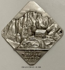 RIFUGIO O. FALIER M.2100