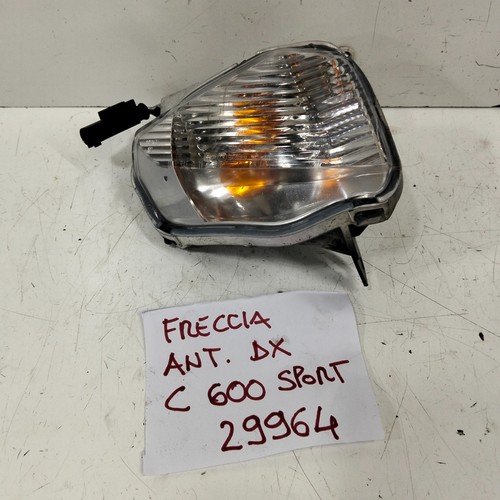 Freccia anteriore destra - anteriore,