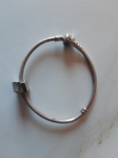 Bracciale Pandora Moments con