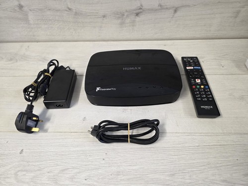 Humax aura 4k freeview - 2, tb