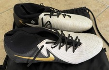 Scarpe da Calcio Uomo Nike Phantom Luna Academy FG/MG Bianco, Nero, Oro.
