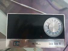RADIO AM/FM ITC SOLID STATE 15 HONG KONG ANNI 60 RARA