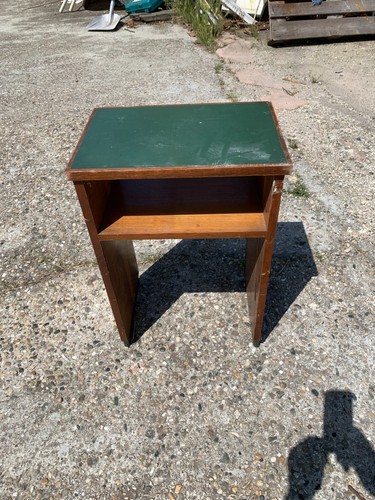 Tavolino con vano - tavolino, giorno