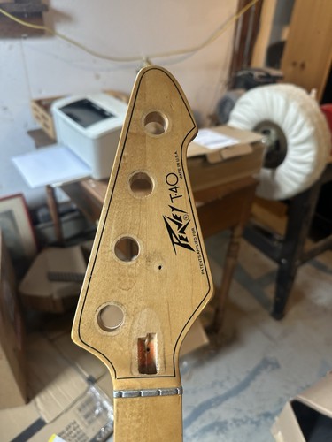 Collo per chitarra basso
