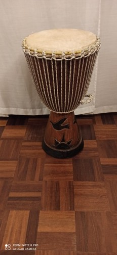 Antico tamburo tam djembe - tamburo, tam-tam